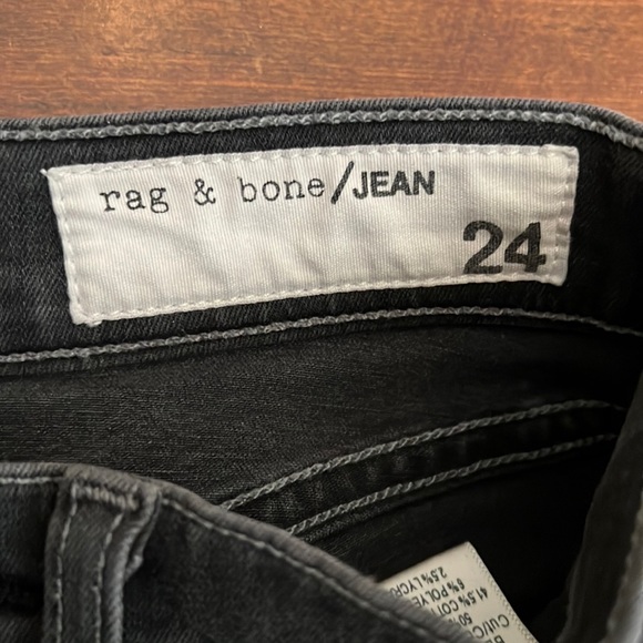 rag & bone 10” Capri Slit Jeans in Black Rock - Picture 4 of 12